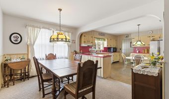 649 Spray Ave, Beachwood, NJ 08722