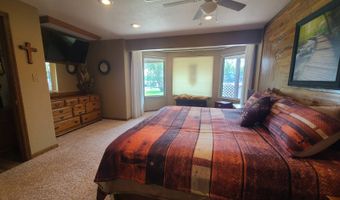 742 Solpers Bay Rd, Bottineau, ND 58318