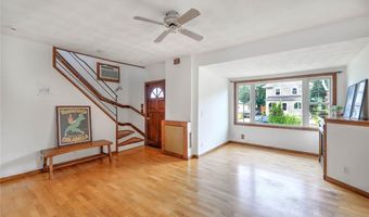 37 Denver Ave, Cranston, RI 02905