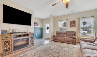 33 Chinquapin St, Beaufort, SC 29906