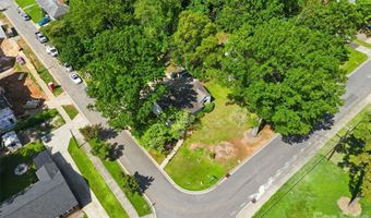 2736 Palm Ave, Charlotte, NC 28205