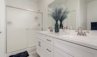 1194 E MEADOWRIDGE Dr, Casa Grande, AZ 85122