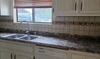 140 Aurora St, Hawthorne, NV 89415