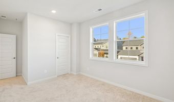 42051 NIGHT NURSE Cir, Ashburn, VA 20148