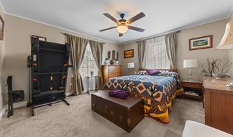 958 Cornell Dr, Alliance, OH 44601