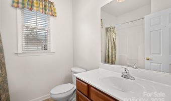 2 Thornwood Ct, Arden, NC 28704