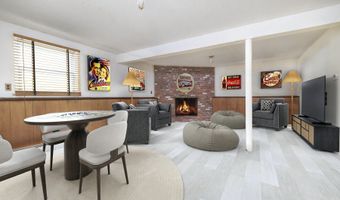 30 Tamanny Trl, Danbury, CT 06811