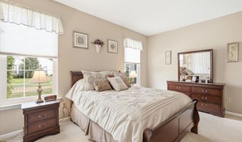 17 Sparrow Ln, Barnegat, NJ 08005