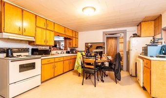 214 S Elm St, Albion, IN 46701
