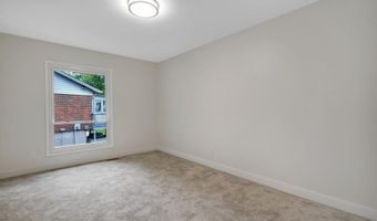 1254 Jade Wind Cir, Ballwin, MO 63011