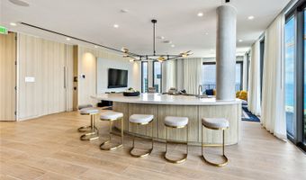 987 Queen St 1806, Honolulu, HI 96814