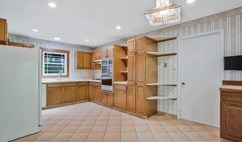 13000 VICTORIA HEIGHTS Dr, Bowie, MD 20715