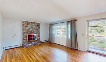 8 Clough St, Bow, NH 03304