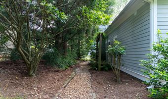 515 Edgewood Dr, Athens, GA 30606