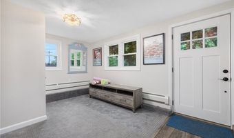 118 Pettee Ave, North Kingstown, RI 02852