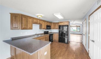 511 Raymond Ave, Albert Lea, MN 56007