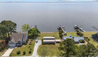 66 E North Shore Ln, Arapahoe, NC 28510