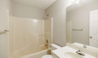 100 Woodstone 10, Athens, GA 30605