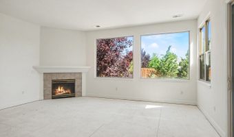 208 La Costa Ave, Dayton, NV 89403