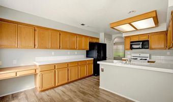 19146 Oak, Apple Valley, CA 92308