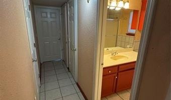 2504 Tanglewood Ct, Ardmore, OK 73401