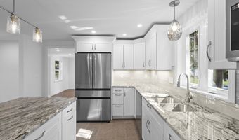 13 Brushy Plain Rd, Branford, CT 06405