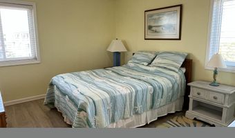 2008 E Ft Macon Rd D18, Atlantic Beach, NC 28512