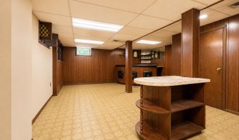 185 W 3RD St 1, Bayonne, NJ 07002