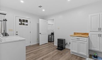 12447 E US Hwy 84, Ashford, AL 36312