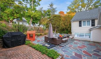 55 Pheasant Hill Dr, Bernardsville, NJ 07924