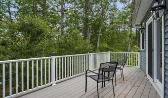 271 Red Gate Ln, Acton, ME 04001