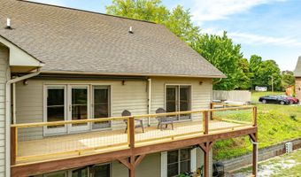 937 Muskogee Ln, Bean Station, TN 37708
