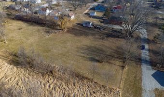 307 3rd Ave, Ackley, IA 50601