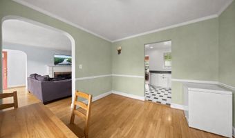 4812 7TH St N, Arlington, VA 22203