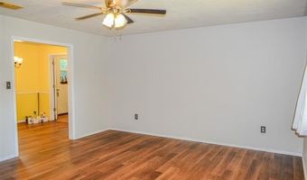 906 Powell Dr, Antlers, OK 74523