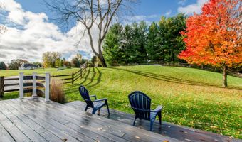 2357 Grand Valley Dr NE, Ada, MI 49301