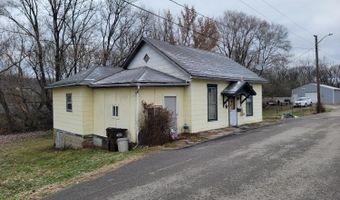 178 W 4th St, Aurora, IN 47001