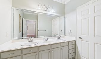 512 E Villien Ave, Abbeville, LA 70510
