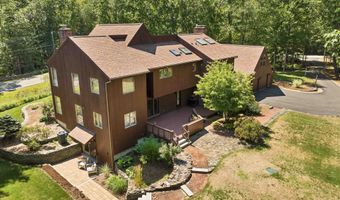 82 Pilgrim Dr, Bedford, NH 03110