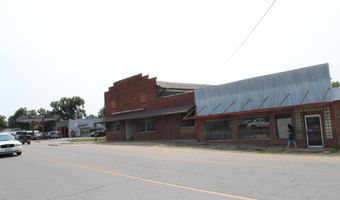 802 N Jefferson St, Ava, MO 65608