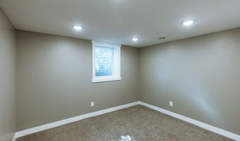 1106 Omaha St, Belle Fourche, SD 57717