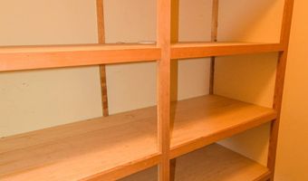 304 U St, Beaver City, NE 68926