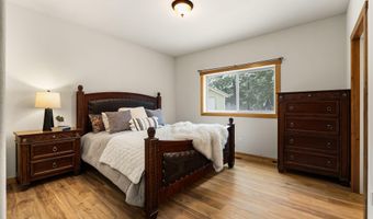 162 S Cedar View Estates Rd, Blanchard, ID 83804