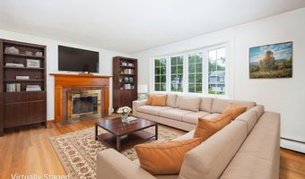 33 Debra Ln, Bristol, CT 06010