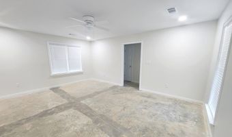 906 Lockett Station Rd, Albany, GA 31721
