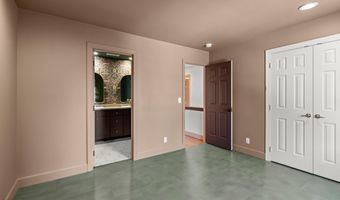 923 Bellview Ave 2, Ashland, OR 97520