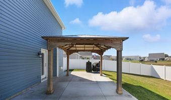 5617 Bear Creek Pass, Auburn, IN 46706