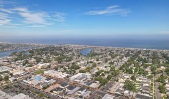 1000 River Rd 5J, Belmar, NJ 07719