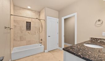 2091 LACY Dr, Cheyenne, WY 82001