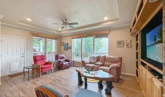 631 HASSETT St, Brookings, OR 97415